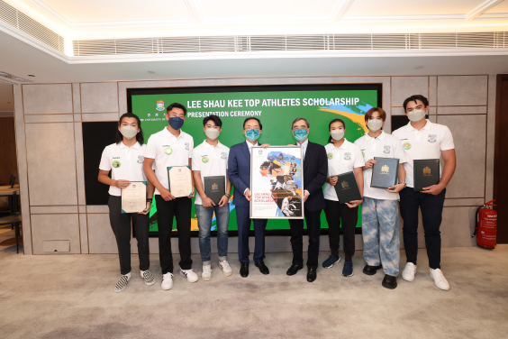 Six outstanding student-athletes are awarded the HKU Lee Shau Kee Top Athletes Scholarship. (From the left) Adrian Yung, Coleman Wong, Lawrence Ng, Vice Chairman of Henderson Land Group Dr Colin Lam, Provost and Deputy Vice-Chancellor of HKU Professor Richard Wong, Sandy Choi, Nicholas Choi and Russell Williams Aylsworth.